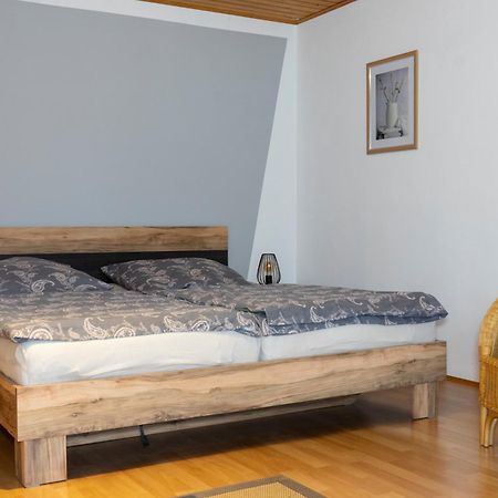 Ferienwohnung In Wörrstadt Extérieur photo